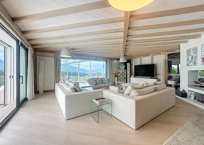 Azur - élégante Et Détente *