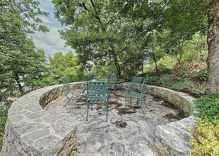 Azur - élégante Et Détente